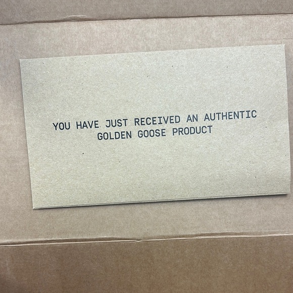 Golden Goose Sneakers - - Picture 11 of 12